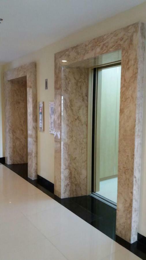 Betos Apartment เบกาซิ ภายนอก รูปภาพ